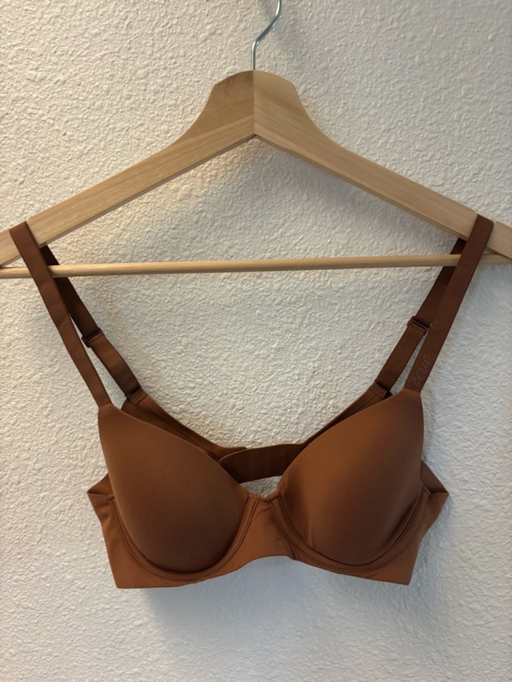 aerie Smooth Molded Underwire Bra in Brown